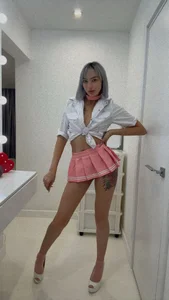 MiaMinx Public Pic 3