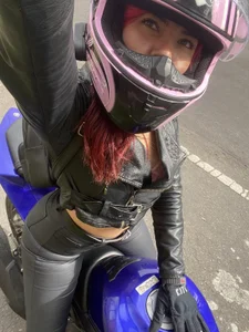 dangel_noir6 I use to have a motorbyke before were stolen Pic 3