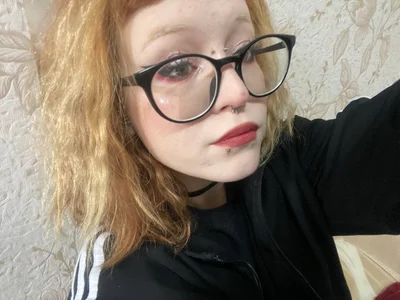 EdythElswick I found my old tracksuit 사진 5