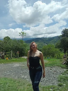 Thea_Aphros_ In nature slika 3