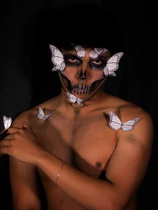 Thiago_Kozak BUTTERFLIES OF LIFE CUSTOME Pic 4