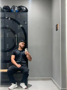 Public de TylerWest_  3 Imagens