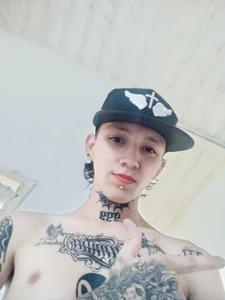 Public od StraightBoy_Nick  snímek