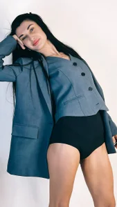 AriannaCruise office lady Foto 3