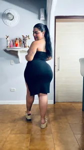 kiana_cream Kiana in sexy black dress 🥵🥵 Pic 2