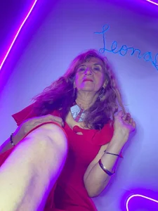 DominaLeona Mmm Pic