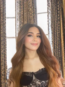 petiteellahxx Public Foto 2