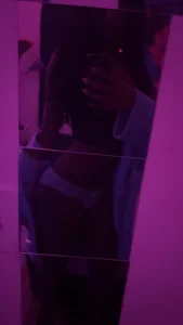 FierceDoll Public Kuva