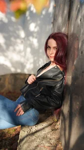 Sweater weather? Nah od CindeFucknRella  2 snímek