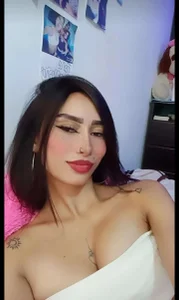 emily_n_abby Abby 🖤💋🍫 Pic 6