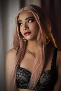 Meylin_Saori Public Bilde 4