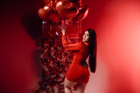 BellaLeclair More of me 🖤 Εικόνα 7