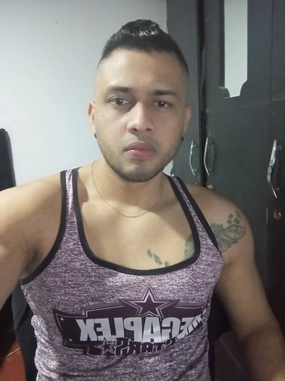 Foto  3388 de Ryan_xc1 – em alta