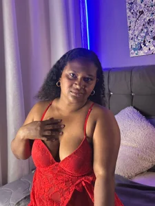 Public od ebony_peyton  snímek
