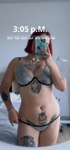 annika_taylor: ❤️‍🔥 ( 5 фото)