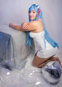 hinata_dolly Happy New Year 🪩🎆 Pic 3