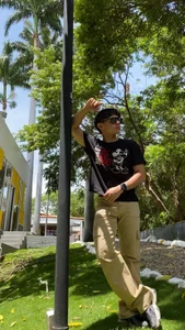 CaydensmitのConocemeの 3枚の写真