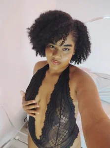 Shantal_Rios_ know me зображення