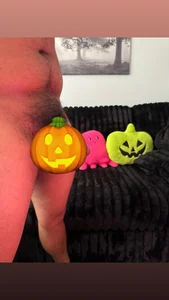 Publicx de Nyx_Ero  photos