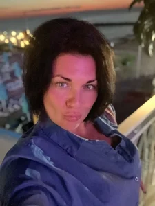 ms_afrodita Anna is on vacation зображення 2