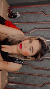 ValerieMendozaa Public 圖片 7
