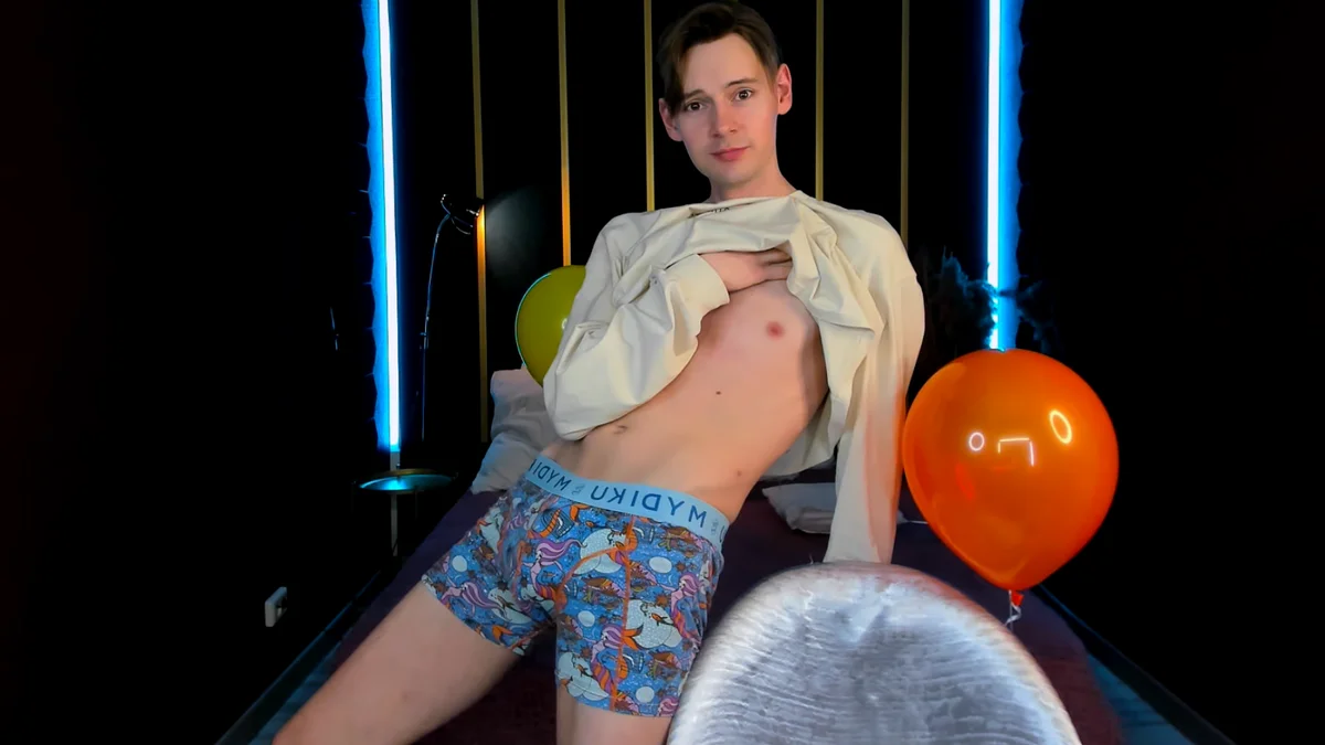 Martin_Perry 님의 트렌드 중인 사진  895개