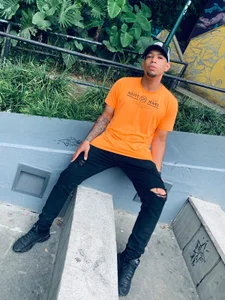 AngelMalone Public Pic 7