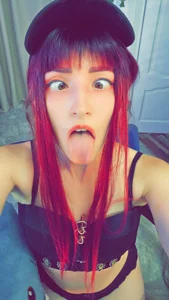 Zdjęcia Elli3cat I'm on stream... =3 I'm waiting for your control and I want to get into the top 100! My dream!!:  3