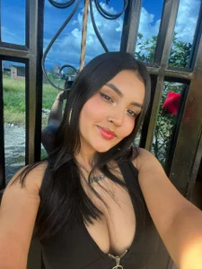 kathe-mills235 me Pic 4