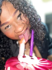 Kymy_marquez Cumpleaños 2026... 36 años... 사진 3