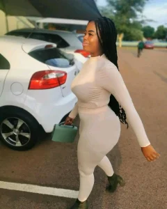 Luciouslips00 Public Pic 2