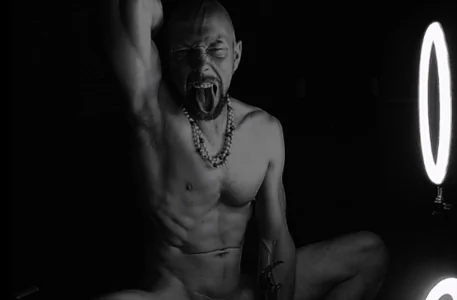 new de MaxRouger  7 Imagens