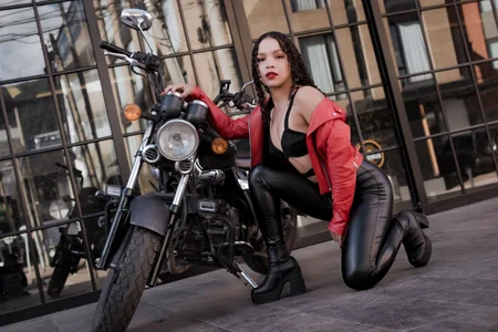 Yasmin777_ Public Immagine  5