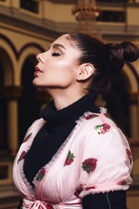 naty_saenz Glam Shoot Billede 3