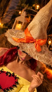 helen_mooree A passionate scarecrow 🎃🐦‍⬛👩🏻‍🌾 (Like, PM or chat and give u 1 🥵 video) Pic 4