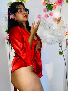 miilaklum I'm your cherry flower 🌺🔥 Immagine  4