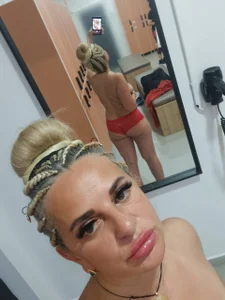 ElviraZoi