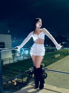 arianna_lisse latina Foto