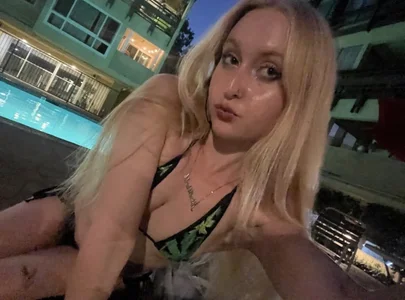 meeee☺️ de ekaterina_goddess  4 Imagens