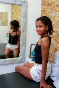 Luciia_cute Mis primeras fotos Pic 4