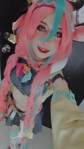 NEZUKO_MITSURI Varesa Cosplay 🍡 Immagine  2