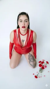 AilanyAndAndrew Public Gambar 4