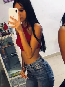 Newrecorder: WE ARE A GIRLS WHO LOVE TO PLAY WITHOUT LIMITS ( фото)