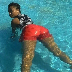 AngelEbony Public Pic 5