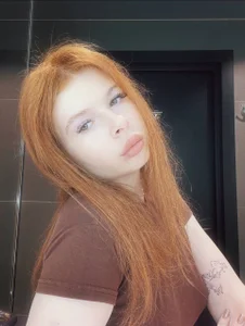 SonyaVega_ The naughty redhead Foto