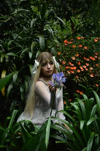 Melody-chersAn ethereal soul that blooms among nature, like a fantasy sigh come true. " 🌸✨图片 9