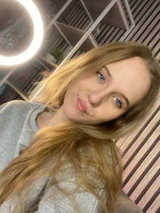 Casey_Sweeet Cute girl is cold Pic 7