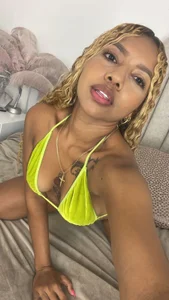 Zdjęcia Nikki_Angel_ Public:  7