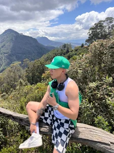 Saimonvela Public Foto 5