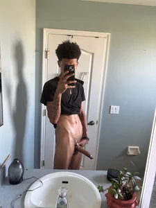 BigPrettyDick777 Blessing your eyes… Pic 4